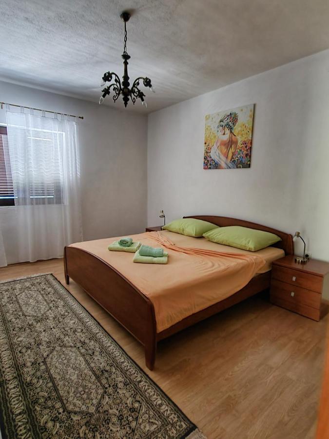 Lukica Apartment Sveti Juraj Exterior photo