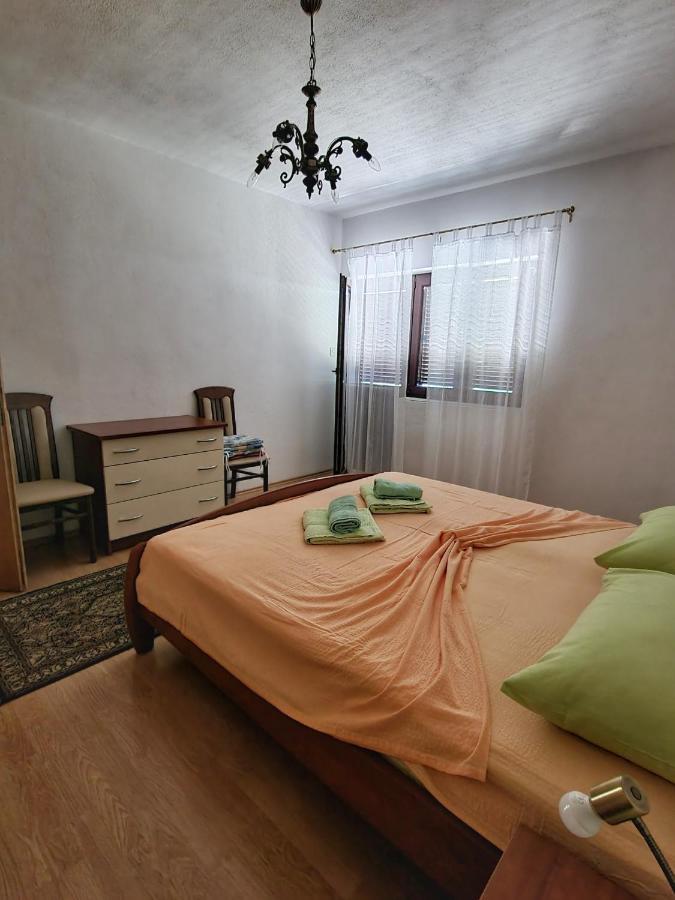 Lukica Apartment Sveti Juraj Exterior photo
